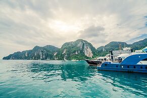 Phi Phi Andaman Legacy Resort