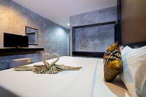 Phi Phi Andaman Legacy Resort