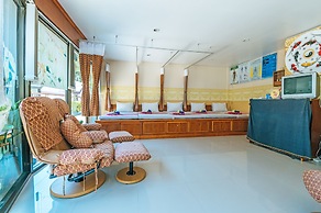 Phi Phi Andaman Legacy Resort