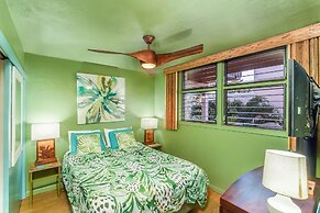 Kona Bali Kai 317 - Oceanfront 2 Bedroom Condo by RedAwning