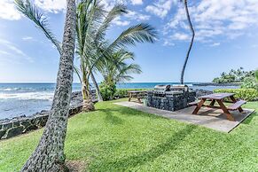 Kona Bali Kai 317 - Oceanfront 2 Bedroom Condo by RedAwning