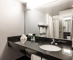 Lelux Hotel
