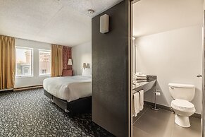 Lelux Hotel