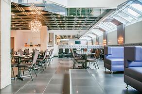 Lelux Hotel