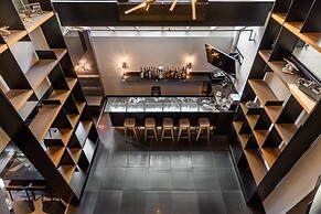 Lelux Hotel