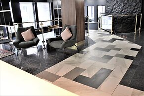 Lelux Hotel