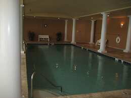 Beach Club Avalon 208 3 Bedroom Condo by RedAwning