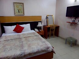 Deen Apartment Services