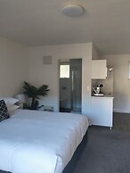 Apex Motor Lodge