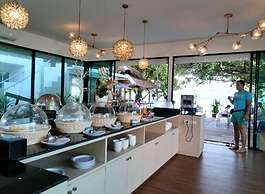 Paradise Resort PHI PHI