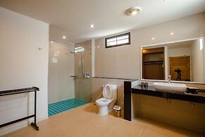 Paradise Resort PHI PHI