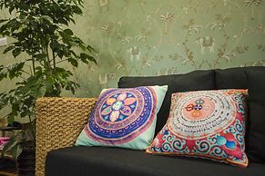 GoNative Downtown Apartment Tianzifang