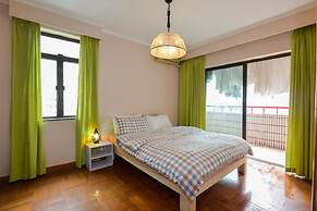 GoNative Downtown Apartment Tianzifang