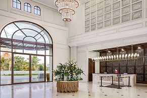 Melia Vinpearl Cua Sot Beach Resort