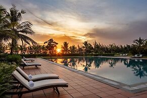 Melia Vinpearl Cua Sot Beach Resort