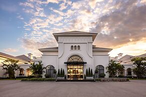 Melia Vinpearl Cua Sot Beach Resort