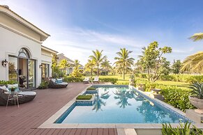 Melia Vinpearl Cua Sot Beach Resort