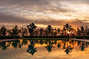 Melia Vinpearl Cua Sot Beach Resort