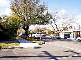 St Kilda East backpackers' hostel