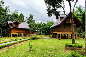 Kandy Cabana Eco Resort