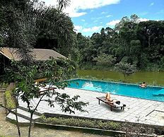 Kandy Cabana Eco Resort
