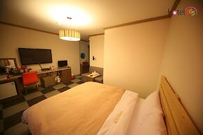 Chuncheon Myeongdong Hotel