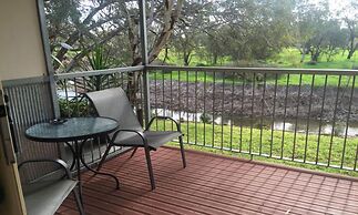 Donald Riverside Motel