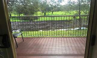 Donald Riverside Motel