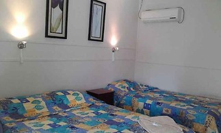 Donald Riverside Motel