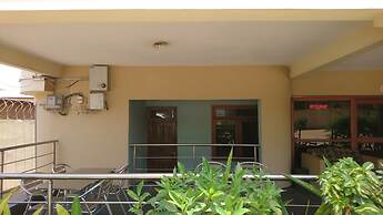 The Golden Apple Guest House