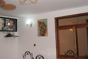 The Golden Apple Guest House