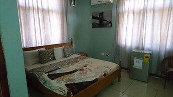 The Golden Apple Guest House