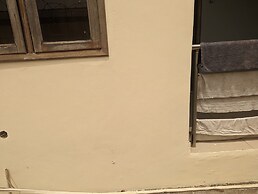 The Golden Apple Guest House