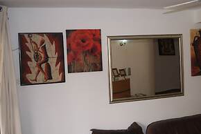 The Golden Apple Guest House