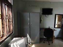 The Golden Apple Guest House