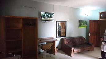 The Golden Apple Guest House