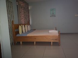 The Golden Apple Guest House