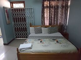 The Golden Apple Guest House