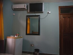 The Golden Apple Guest House