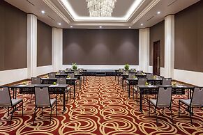 Melia Vinpearl Cua Hoi Beach Resort