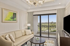 Melia Vinpearl Cua Hoi Beach Resort