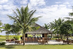 Melia Vinpearl Cua Hoi Beach Resort