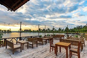 Mango Beach Resort