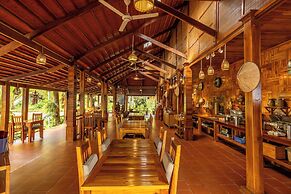 Mango Beach Resort