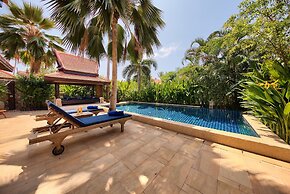 Baan Buaa - 3 Bedroom Beach Side Villa