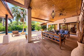 Baan Buaa - 3 Bedroom Beach Side Villa