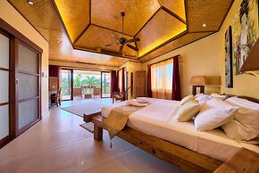Baan Buaa - 3 Bedroom Beach Side Villa