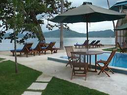 The Place Beach Bungalows