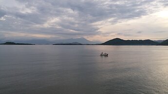 The Place Beach Bungalows