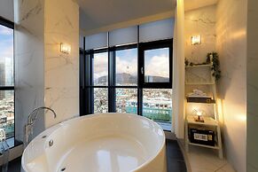 Hotel the Designers Seoul Station